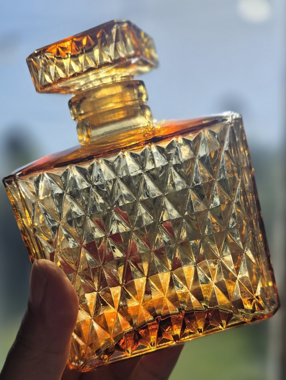 VTG Mid Century Amber Diamond Point Glass Decanter Bottle | Japan
